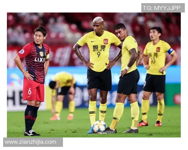 恒大与红钻激战正酣比分胶着球迷热情高涨期待逆转时刻